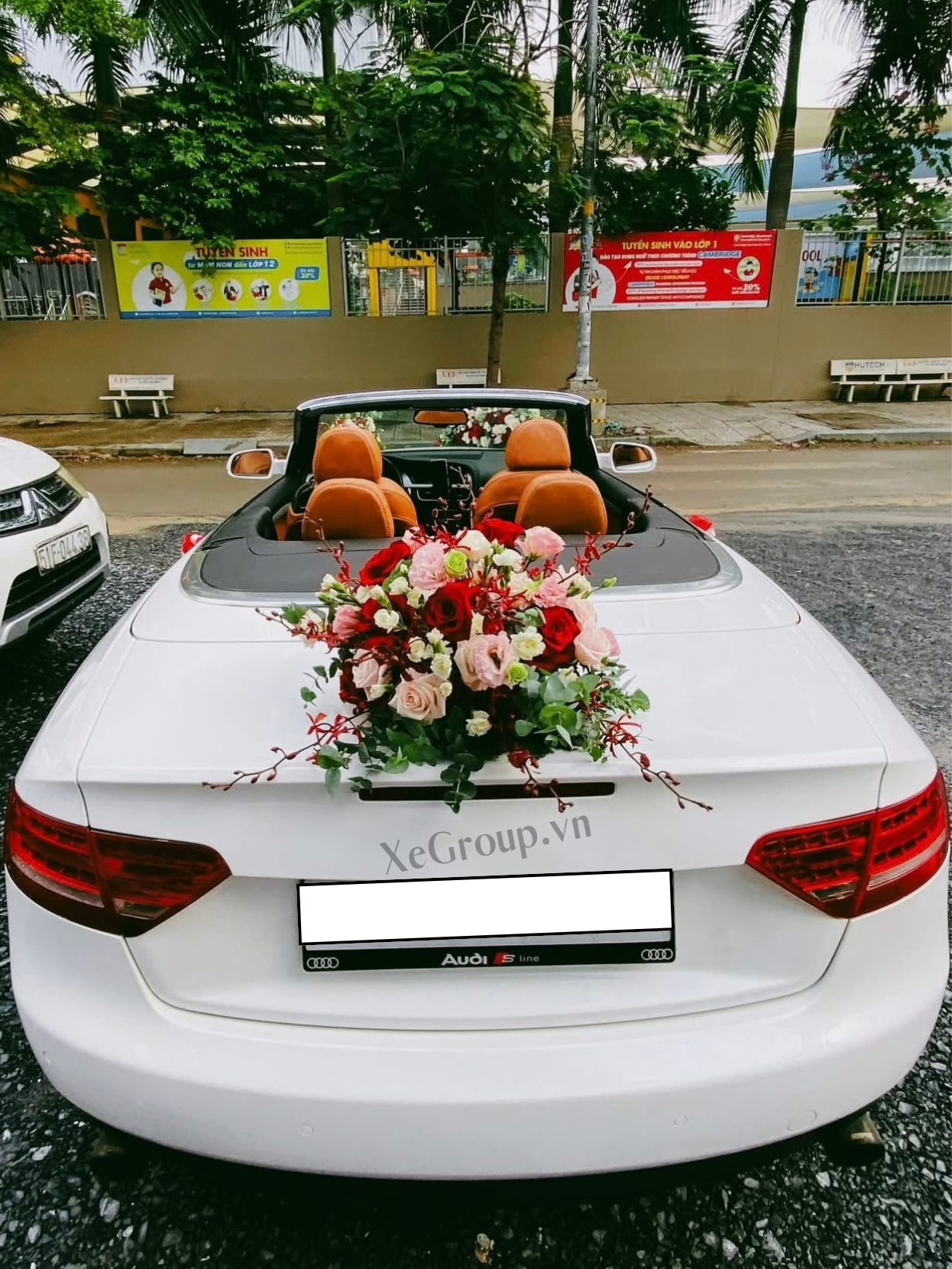 Thuê xe cưới mui trần tại Kiên Giang 8 Xe cưới mui trần Audi